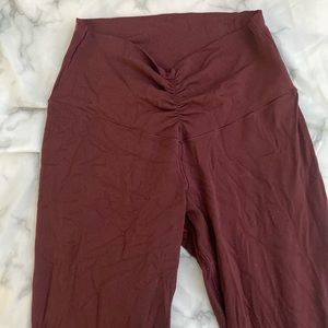 V shaped waist line aerie flare leggings